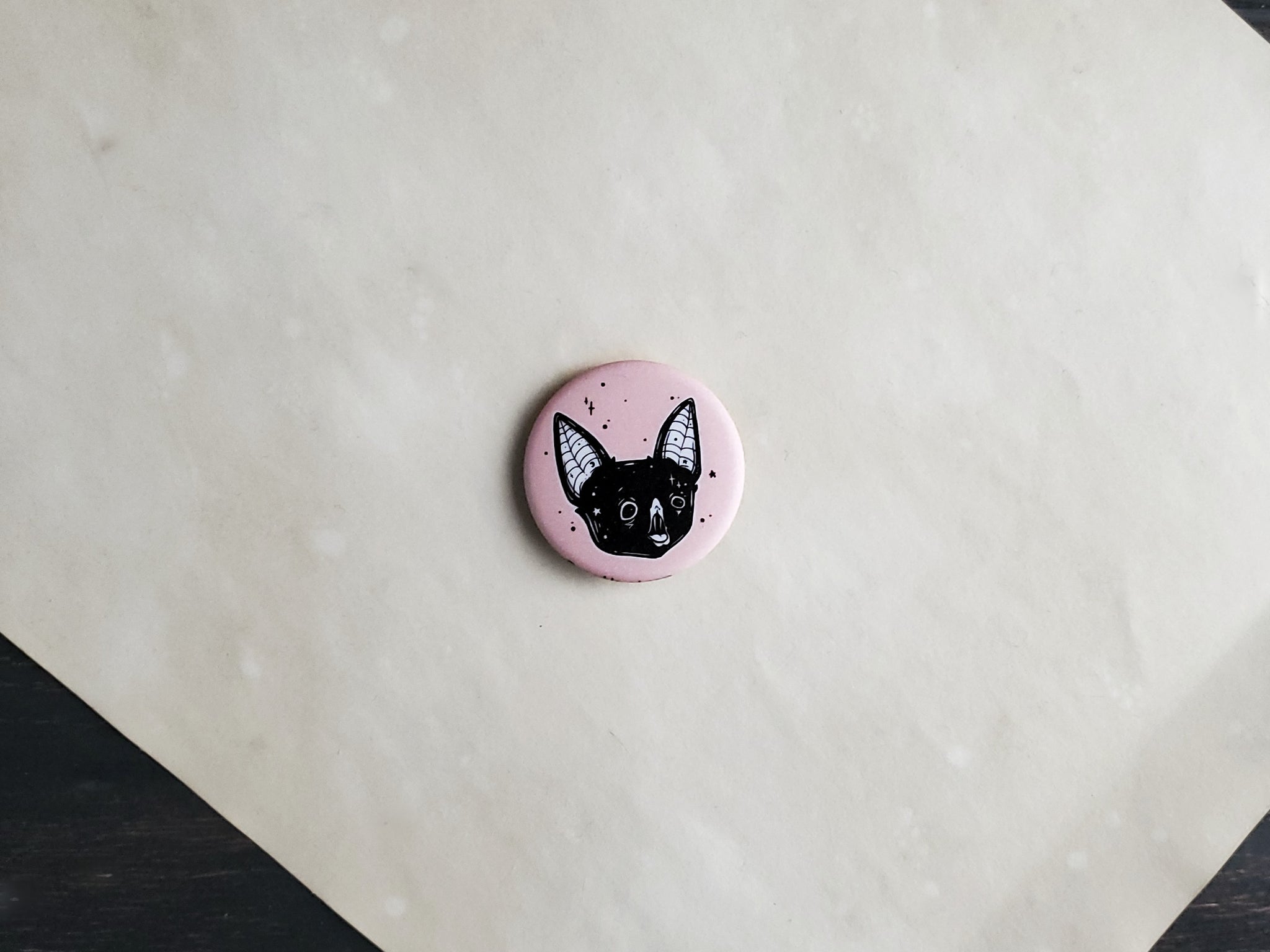 Pink Vampire bat pin button badge - Wut