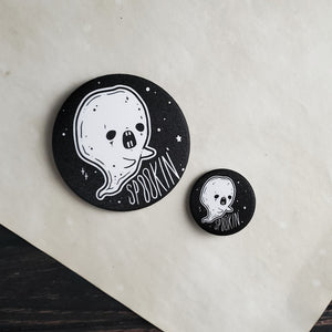 Spookin' Ghost pin badge